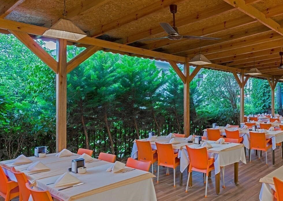 Фото Kromer Garden Hotel 3*